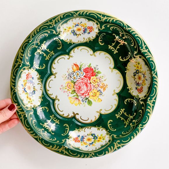 Vintage Floral Tin Style Green Patterned Plate